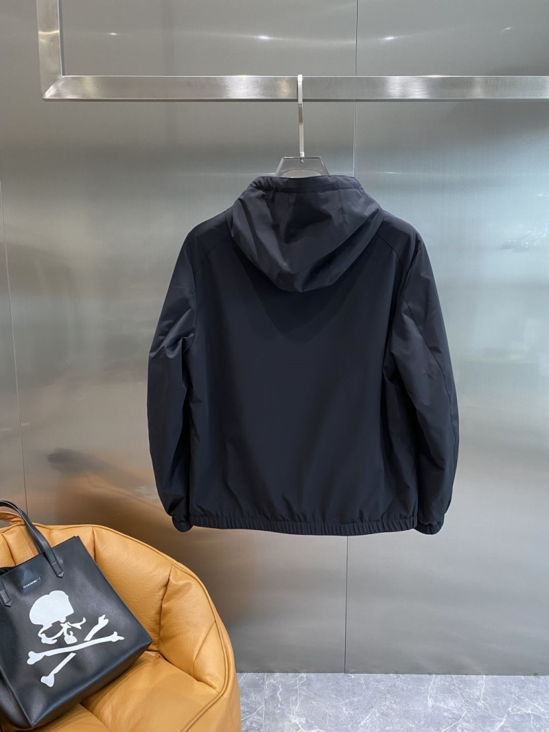 Bv*b*rry outwear